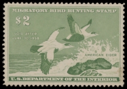 Scan of RW24 1957 Unsigned F-VF